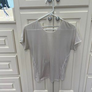 Lululemon Twist and Train Short Sleeve White Size 4